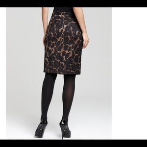 Elie Tahari Pencil Skirt